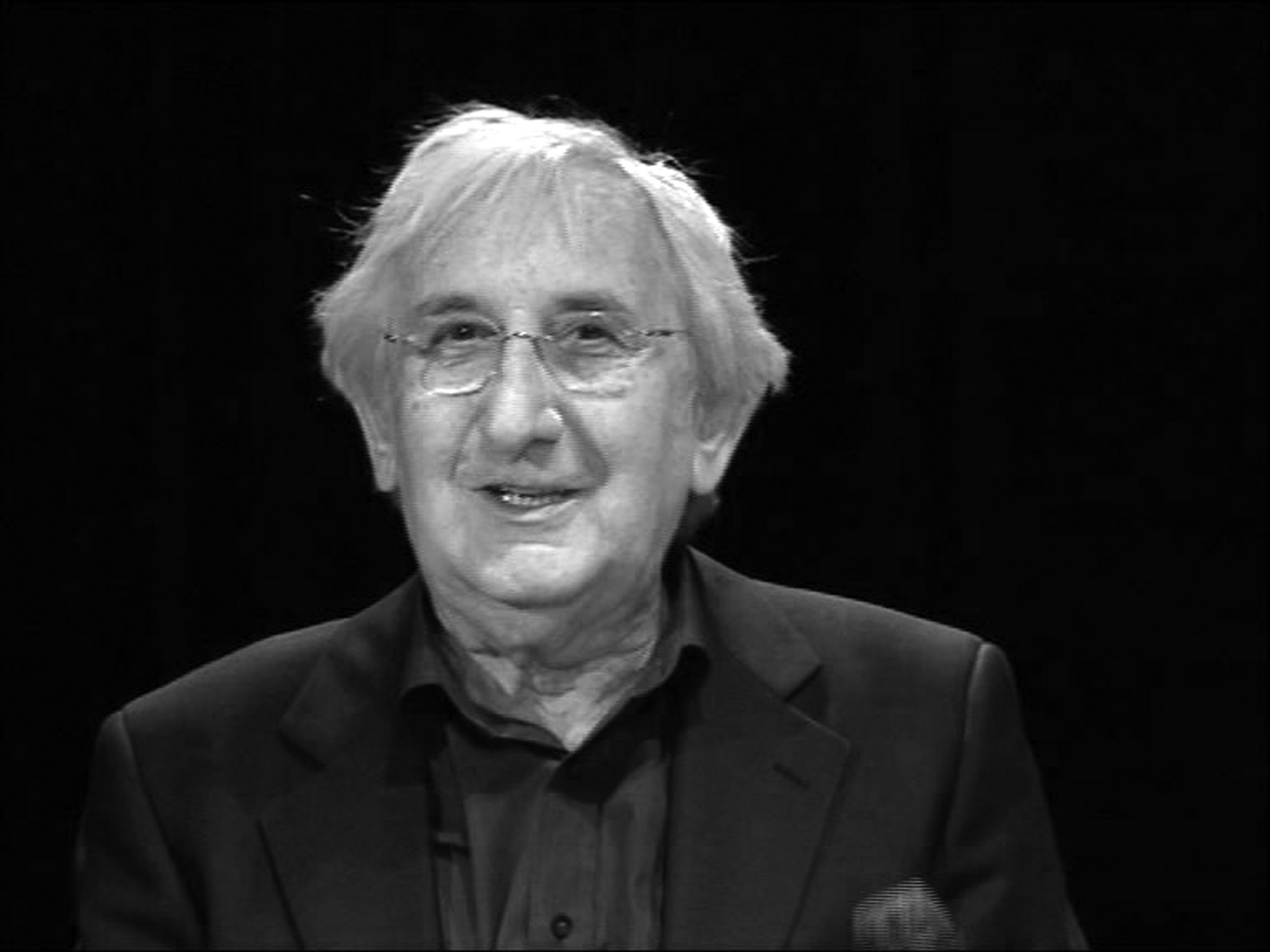 novak Dajka-emlekest-vlcsnap-2013-05-29-11h29m31s20-1