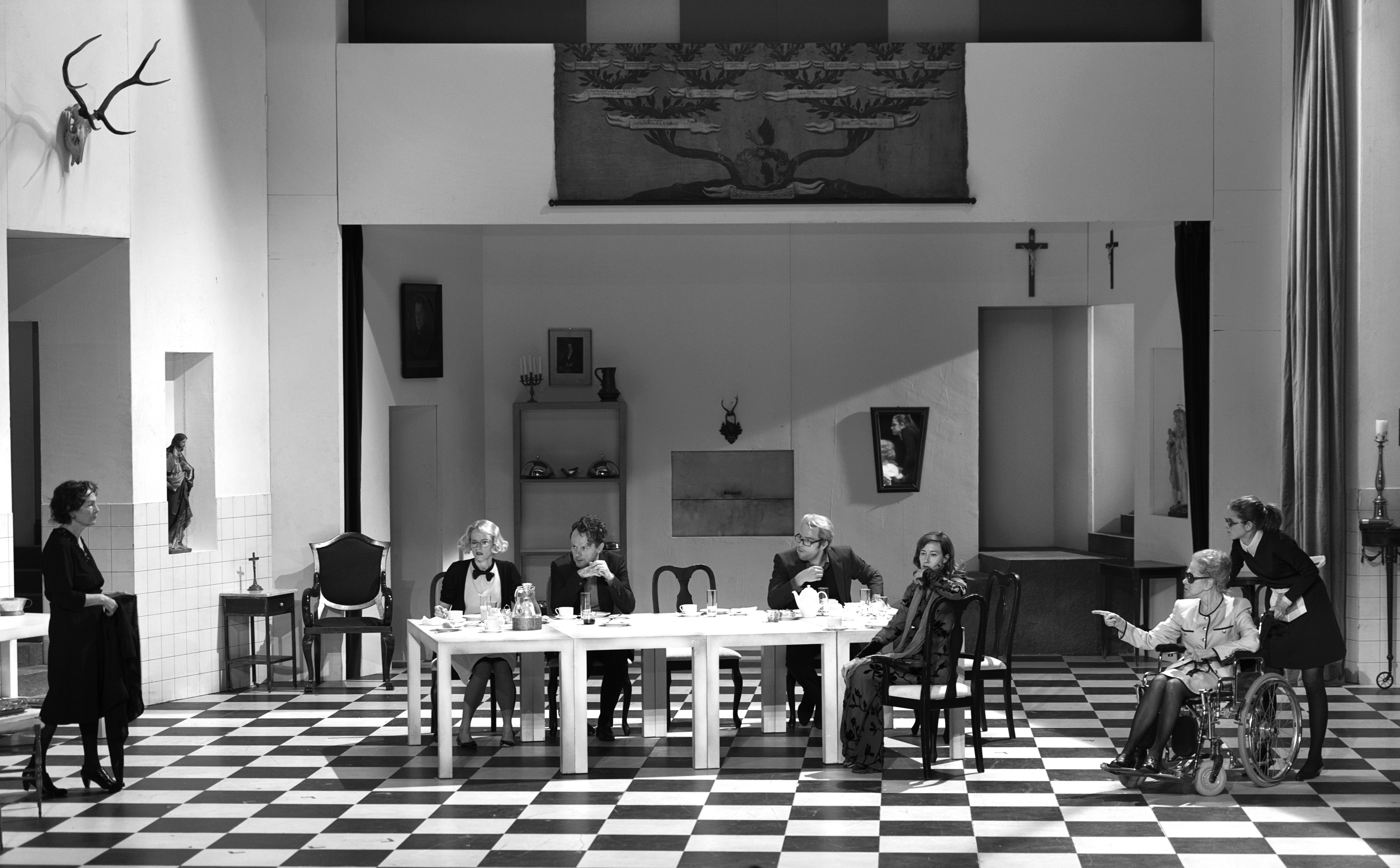 12 15 Bécs - TARTUFFE0120